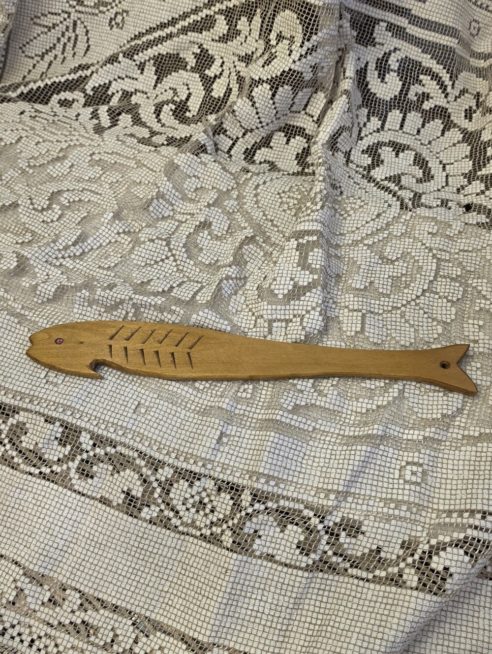 Vintage Wooden Fish Oven Rack Puller Tool Hand Carved MCM Kitchen Utensil 14"